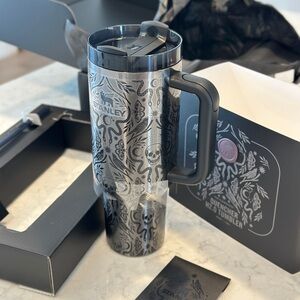 Stanley Deadly Damask Quencher H2.0 Tumbler 40 oz ** LIMITED EDITION **
